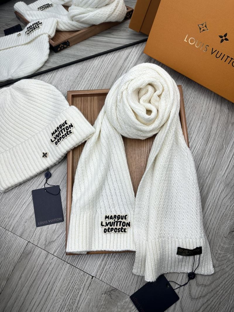 Louis Vuitton Caps Scarfs